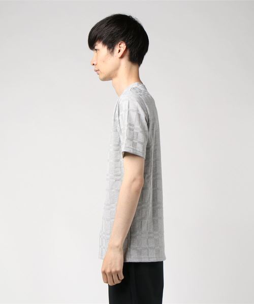 GGD(ジージーディー)の「日本製リンクスジャカードクルー(Tシャツ/カットソー・メンズ・ホワイト/ブラック/グレー・46/48)」の4枚目の写真