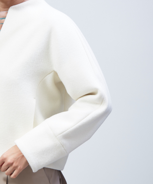 qualite（カリテ）の「【昨年も大ヒット】ショートビーバーコート（トレンチコート・レディース・オフホワイト/ピンク/グレイッシュベージュ/ブラック/ベージュ・36/38）」の13枚目の写真