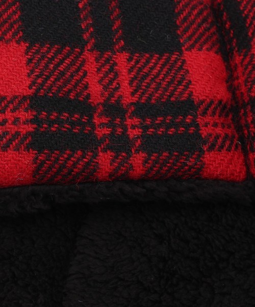 HARRIS TWEED(ハリスツイード)の「【WEB限定】ハリスツイード生地使用 差し込みマフラー / Harris Tweed(ストール/ショール・メンズ・ブラック系1/グレー系1/レッド系3・00)」の8枚目の写真