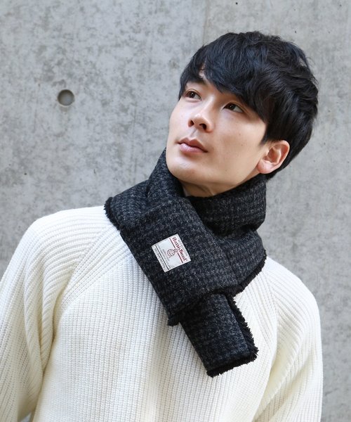 HARRIS TWEED(ハリスツイード)の「【WEB限定】ハリスツイード生地使用 差し込みマフラー / Harris Tweed(ストール/ショール・メンズ・ブラック系1/グレー系1/レッド系3・00)」の5枚目の写真
