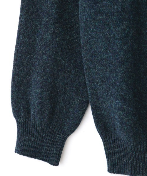 SUNSPEL(サンスペル)の「SUNSPEL / MEN’S LAMBSWOOL(ニット/セーター・メンズ・ダークグリーン/グリーン/ダークブルー/オレンジ・MEDIUM/LARGE)」の15枚目の写真