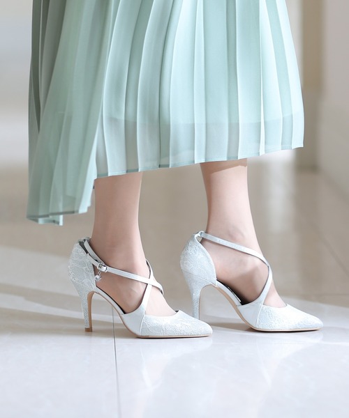 PourVous（プールヴー）の「クロスベルトレースパンプス 結婚式  フォーマル オケージョン 同窓会（パンプス・レディース・ベージュ/ブラック/シルバー・23.0cm/23.5cm/24.0cm/24.5cm/22.5cm/22.0cm）」の18枚目の写真