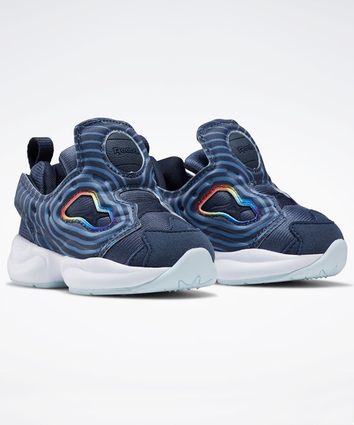 Reebok(リーボック)の「バーサ インスタポンプ フューリー / FURY INF(スリッポン・キッズ・ピンク/ネイビー・14.0cm/13.0cm/12cm/15.0cm/16.0cm)」の2枚目の写真