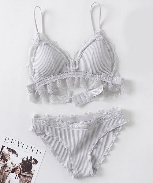 tu-hacci（ツーハッチ）の「ノンワイヤー ミニョンレースリブブラレット＆ショーツ（ブラ&ショーツ・レディース・ホワイト/ブラック/グレー/ピンク・MEDIUM/LARGE）」の3枚目の写真