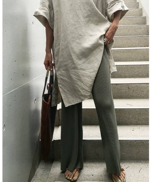 ulu（ウル）の「Pleats cut wide pants（その他パンツ・レディース・カーキ/モカ・FREE）」の6枚目の写真