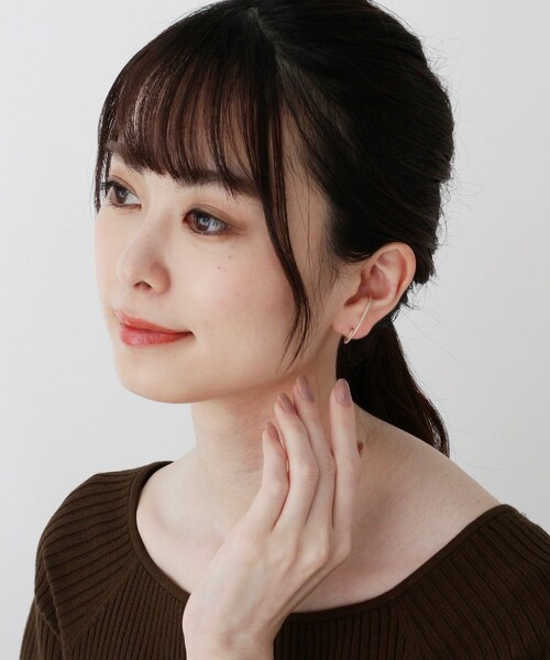 COCOSHNIK(ココシュニック)の「K10ダイヤモンドフープ イヤーカフピアス(片耳用)(ピアス(両耳用)・レディース・アイボリー系・00)」の14枚目の写真