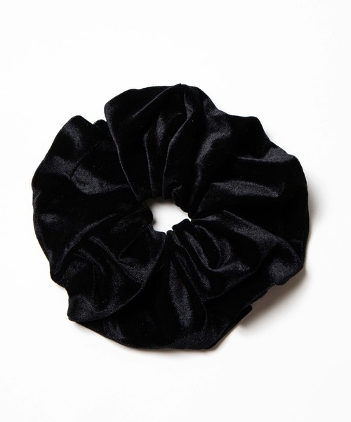 WEGO（ウィゴー）の「WEGO/ビッグシュシュ（シュシュ・レディース・ブラック/ベージュ/ブラウン/その他2・FREE）」の2枚目の写真