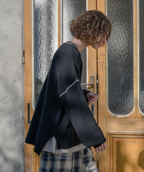 CASPER JOHN（キャスパージョン）の「Balloon Arm Loose Line Knit