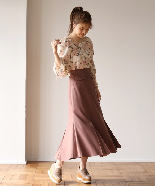 Cherie chuu(シェリーチュウ)の「【Cherie chuu】袖ギャザーリボンブラウス(シャツ/ブラウス・レディース・ベージュ/オフホワイト/ベージュ系その他・FREE)」の5枚目の写真