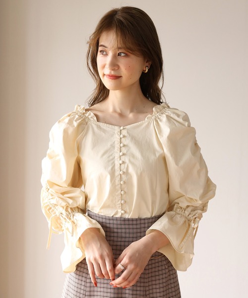 Cherie chuu(シェリーチュウ)の「【Cherie chuu】袖ギャザーリボンブラウス(シャツ/ブラウス・レディース・ベージュ/オフホワイト/ベージュ系その他・FREE)」の21枚目の写真