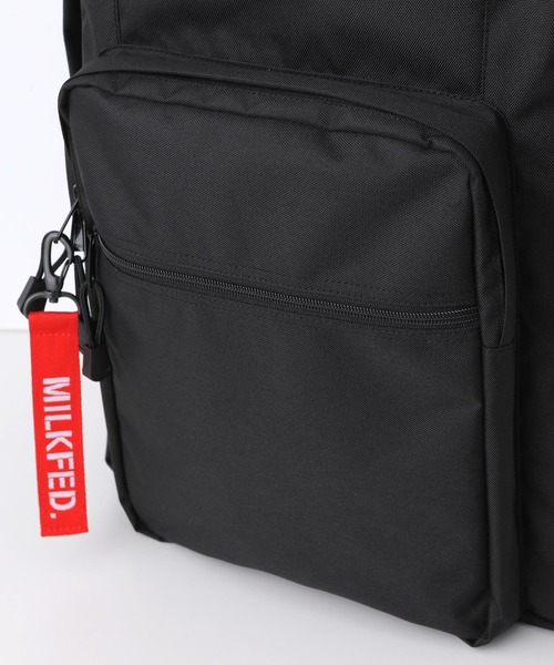 MILKFED.(ミルクフェド)の「W ZIP OUTPOCKET BACKPACK(バックパック/リュック・レディース・ブラック/レッド/ピンク・ONE SIZE)」の18枚目の写真