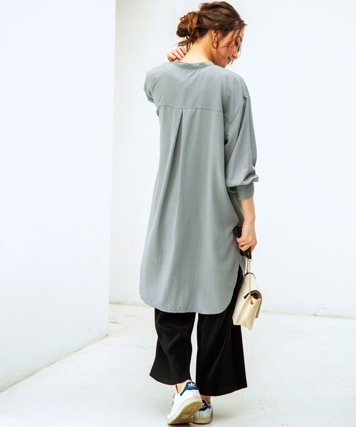 BELLUNA（ベルーナ）の「バンドカラーシャツワンピース（シャツワンピース・レディース・ピンク/セージグリーン/グレー系その他・LARGE/X-LARGE/MEDIUM）」の14枚目の写真