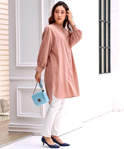 BELLUNA（ベルーナ）の「バンドカラーシャツワンピース（シャツワンピース・レディース・ピンク/セージグリーン/グレー系その他・LARGE/X-LARGE/MEDIUM）」の4枚目の写真