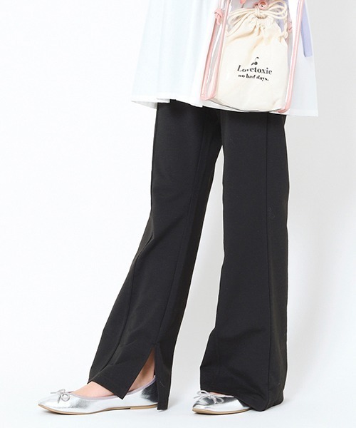 LOVETOXIC（ラブトキシック）の「フレアスリットパンツ（その他パンツ・キッズ・ベージュ/ライトカーキ/ブラック・150cm/140cm/160cm）」の2枚目の写真