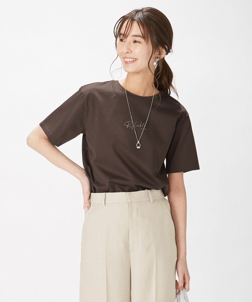 J.PRESS Ladies(J.プレス レディス)の「PRINT TEE Tシャツ(Tシャツ/カットソー・レディース・ダークブラウン系/ホワイト系/黄土色系/グレー系/サックスブルー系・SMALL)」の3枚目の写真