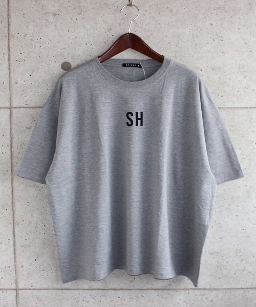 SHISKY(シスキー)の「ビッグシルエット半袖プリントTシャツ カットソー(Tシャツ/カットソー・メンズ・ブラック/ベージュ/オフホワイト/ミント/ラベンダー/杢グレー/チャコール/ホワイト系/ブラック系・M/L/XL)」の6枚目の写真