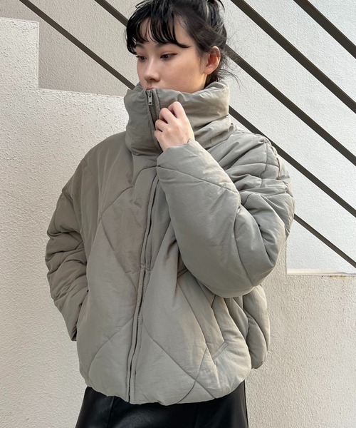 RASVOA（ラスボア）の「ダイヤキルトＢＩＧジャケット（ダウンジャケット/コート・レディース・ブラック/アイボリー/カーキ・FREE）」の3枚目の写真