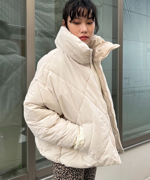 RASVOA（ラスボア）の「ダイヤキルトＢＩＧジャケット（ダウンジャケット/コート・レディース・ブラック/アイボリー/カーキ・FREE）」の2枚目の写真