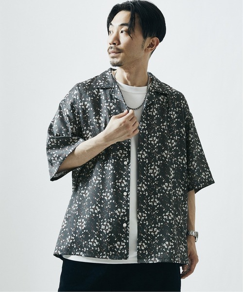 JOURNAL STANDARD(ジャーナルスタンダード)の「【Seterie Argenti】FLORETS オープンカラーショートスリーブシャツ(シャツ/ブラウス・メンズ・カーキ/ブラック/ネイビー/イエロー・MEDIUM/LARGE)」の2枚目の写真
