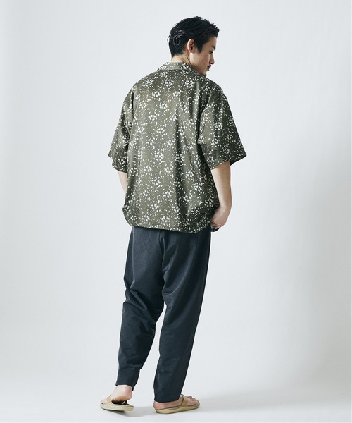 JOURNAL STANDARD(ジャーナルスタンダード)の「【Seterie Argenti】FLORETS オープンカラーショートスリーブシャツ(シャツ/ブラウス・メンズ・カーキ/ブラック/ネイビー/イエロー・MEDIUM/LARGE)」の5枚目の写真