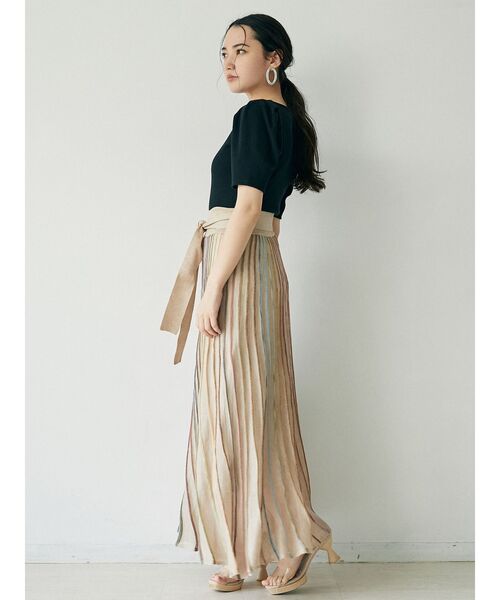 LAGUNAMOON（ラグナムーン）の「タックスリーブテレコトップス（Tシャツ/カットソー・レディース・ブラック/ベージュ/パープル・FREE）」の7枚目の写真