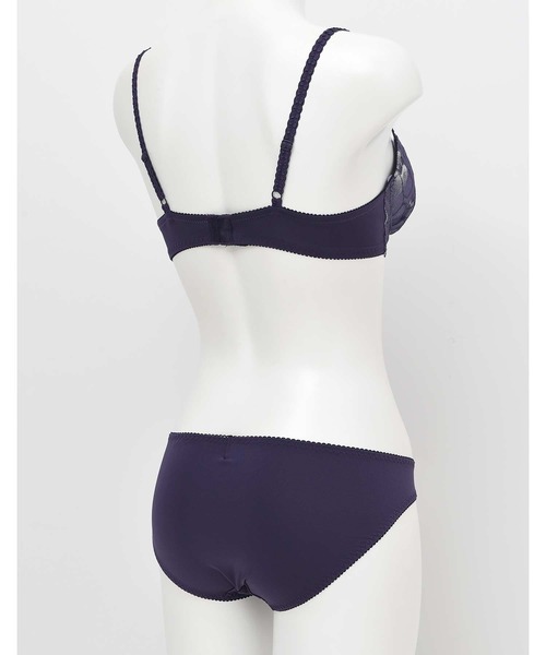 AMPHI（アンフィ）の「【ブラ＆ショーツ セット】大花モチーフ×レース B-Dcup（ブラ&ショーツ・レディース・ライトグレー/ライトピンク/ダークブルー/ブラウン/アイボリー/ナチュラル/ライトオリーブ/ホワイト・B65/B70/C70/D70/B75/C65/C75/D65/D75）」の17枚目の写真