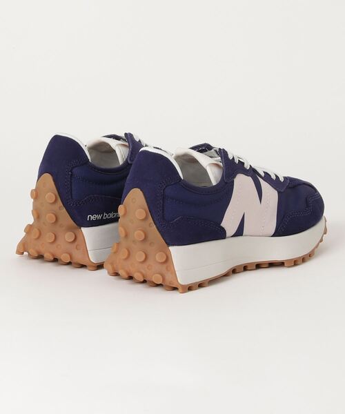 NEW BALANCE（ニューバランス）の「WS327（スニーカー・レディース・ブラック×ピンク/パープル/ホワイト×ブルー・22.0cm/25.5cm/22.5cm/23.0cm/23.5cm/24.0cm/24.5cm/25.0cm）」の5枚目の写真