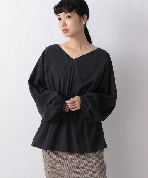 LOWRYS FARM(ローリーズファーム)の「2WAウエストタックブラウス 959393(Tシャツ/カットソー・レディース・ブラック/ブラウン/オフホワイト/グリーン・FREE)」の3枚目の写真