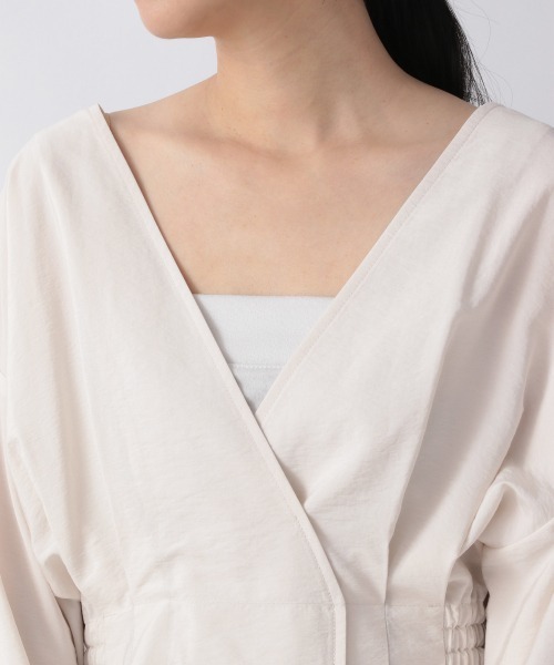 LOWRYS FARM(ローリーズファーム)の「2WAウエストタックブラウス 959393(Tシャツ/カットソー・レディース・ブラック/ブラウン/オフホワイト/グリーン・FREE)」の8枚目の写真