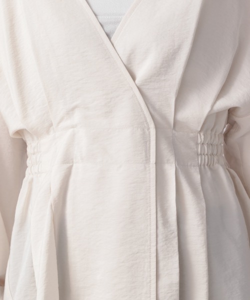 LOWRYS FARM(ローリーズファーム)の「2WAウエストタックブラウス 959393(Tシャツ/カットソー・レディース・ブラック/ブラウン/オフホワイト/グリーン・FREE)」の12枚目の写真