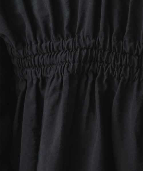 LOWRYS FARM(ローリーズファーム)の「2WAウエストタックブラウス 959393(Tシャツ/カットソー・レディース・ブラック/ブラウン/オフホワイト/グリーン・FREE)」の16枚目の写真