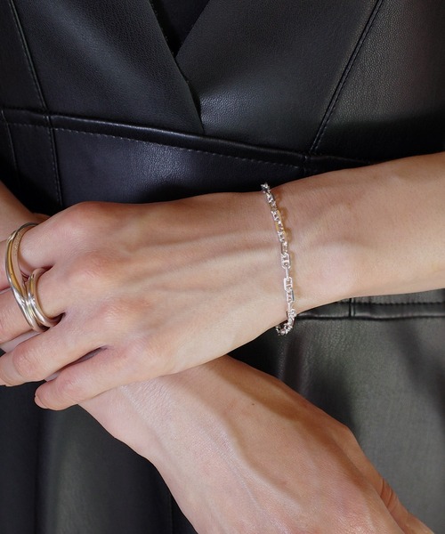 ISOLATION（アイソレーション）の「【ISOLATION / アイソレーション】Silver925　Anchor Chain　Bracelet/ アンカーチェーンブレスレット（ブレスレット・レディース・シルバー/シルバー×ゴールド・19cm/16.5cm）」の8枚目の写真