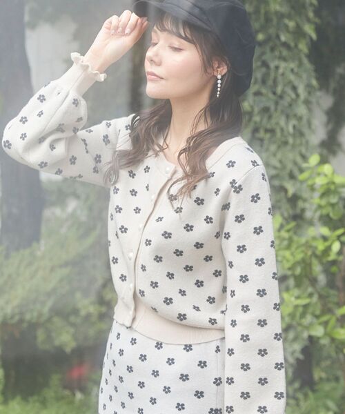 MAJESTIC LEGON（マジェスティックレゴン）の「クラシカルパターンミニスカート（スカート・レディース・ホワイト系その他2/ブラック系その他2/ブラック系その他・MEDIUM）」の12枚目の写真