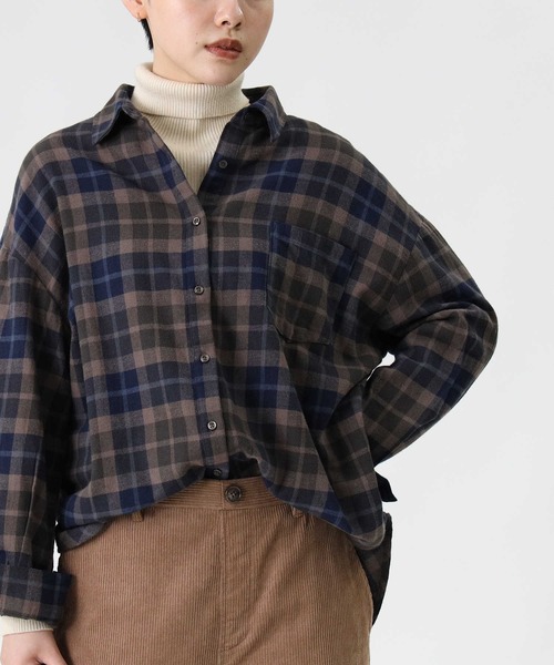 HONEYSUCKLE ROSE（ハニーサックルローズ）の「【HONEYSUCKLE ROSE】ネルチェックシャツ（シャツ/ブラウス・レディース・イエロー/ネイビー/グレー/ホワイト×イエロー/ワイン/ホワイト×ブルー・L/M）」の4枚目の写真