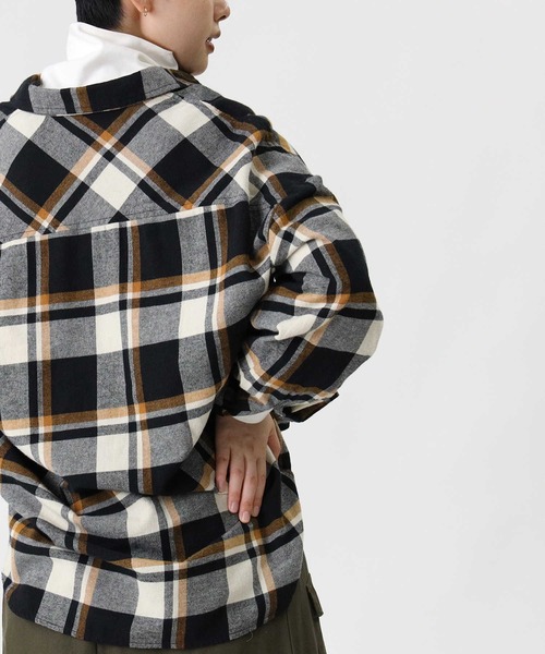 HONEYSUCKLE ROSE（ハニーサックルローズ）の「【HONEYSUCKLE ROSE】ネルチェックシャツ（シャツ/ブラウス・レディース・イエロー/ネイビー/グレー/ホワイト×イエロー/ワイン/ホワイト×ブルー・L/M）」の9枚目の写真