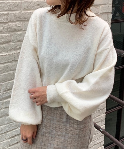 OLIVE des OLIVE(オリーブデオリーブ)の「ハイネックマシュマロニット(ニット/セーター・レディース・ミント/サックスブルー/ベージュ/ライトグレー/ラベンダー/オフホワイト/ピンク・FREE)」の2枚目の写真