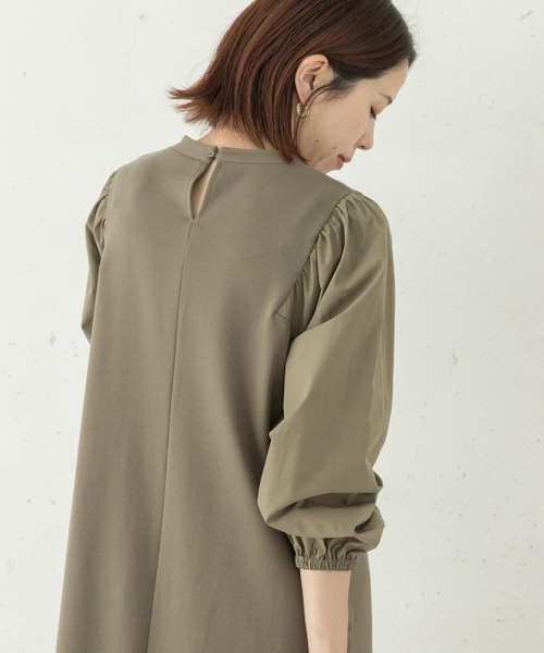 URBAN RESEARCH Sonny Label（アーバンリサーチサニーレーベル）の「ボリュームスリーブカットワンピース（ワンピース・レディース・カーキ/グレー/ブラック・FREE）」の17枚目の写真