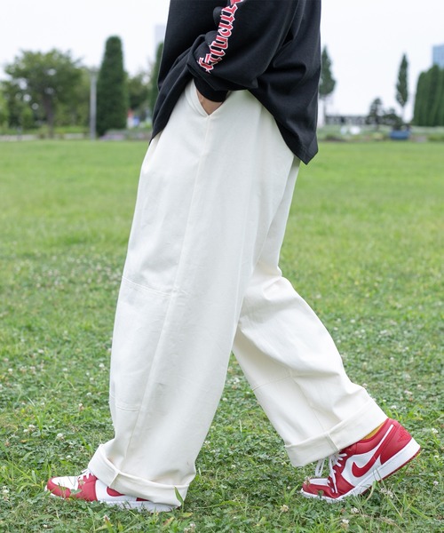 kutir（クティール）の「ワイドタックチノパンツ（チノパンツ・メンズ・ホワイト/ライトブルー/イエロー/ダークグリーン・SMALL/MEDIUM/LARGE）」の13枚目の写真