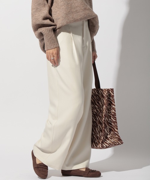 BAYFLOW(ベイフロー)の「ウールライクワイドパンツ(その他パンツ・レディース・ブラック/ブラウン/オフホワイト/ブルー・SMALL/MEDIUM)」の12枚目の写真