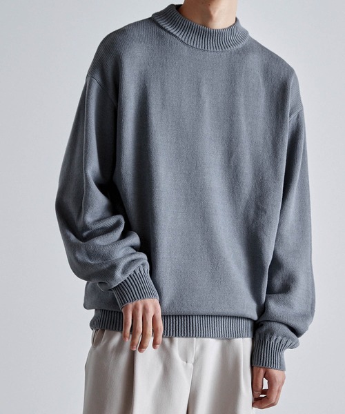 Like Us（ライクアス）の「【Like Us】モックネックダブルリブルーズプルオーバーニット（ニット/セーター・メンズ・ホワイト/ブラック/ベージュ/ブラウン/カーキ/イエロー/オレンジ/ダークグレー/グレイッシュベージュ/グレイッシュブルー・M/L/XL）」の8枚目の写真