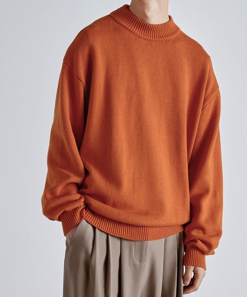 Like Us（ライクアス）の「【Like Us】モックネックダブルリブルーズプルオーバーニット（ニット/セーター・メンズ・ホワイト/ブラック/ベージュ/ブラウン/カーキ/イエロー/オレンジ/ダークグレー/グレイッシュベージュ/グレイッシュブルー・M/L/XL）」の10枚目の写真