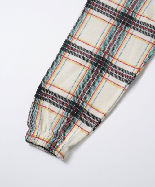 X-girl(エックスガール)の「SHAGGY PLAID HOODIE(パーカー・レディース・オフホワイト/チャコール・S/M)」の9枚目の写真