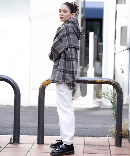 X-girl(エックスガール)の「SHAGGY PLAID HOODIE(パーカー・レディース・オフホワイト/チャコール・S/M)」の19枚目の写真