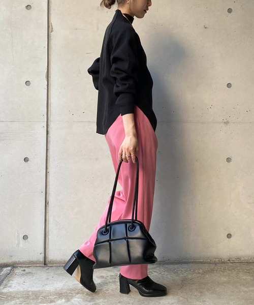 CAPRICIEUX LE'MAGE（カプリシューレマージュ）の「2WAYラウンドプルオーバー（ニット/セーター・レディース・オフホワイト/ブルー/オレンジ/ブラック・FREE）」の9枚目の写真