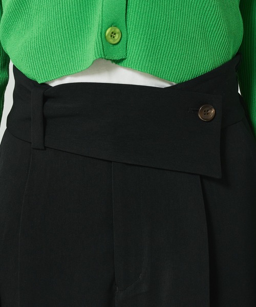 Lui's（ルイス）の「クロスベルトフレアパンツ（スラックス・レディース・ブラック/ブルー/ライトグリーン・FREE）」の14枚目の写真