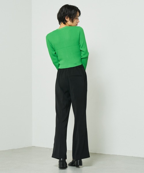 Lui's（ルイス）の「クロスベルトフレアパンツ（スラックス・レディース・ブラック/ブルー/ライトグリーン・FREE）」の4枚目の写真