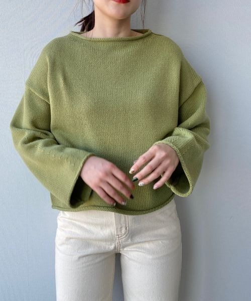 LOWRYS FARM（ローリーズファーム）の「クロップドクルンニットＬＳ　263039（ニット/セーター・レディース・オフホワイト/ブラック/グリーン/ピンク・FREE）」の3枚目の写真