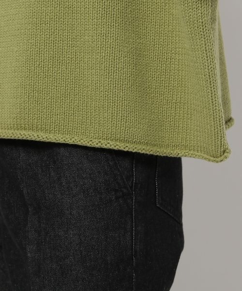 LOWRYS FARM（ローリーズファーム）の「クロップドクルンニットＬＳ　263039（ニット/セーター・レディース・オフホワイト/ブラック/グリーン/ピンク・FREE）」の16枚目の写真