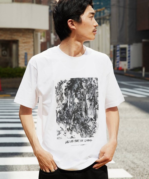 THE NORTH FACE（ザノースフェイス）の「THE NORTH FACE S/S WALLS TEE / ザ ノース フェイス ショートスリーブ ウォールズ ティー（Tシャツ/カットソー・メンズ・ホワイト/ホワイト系その他・M/L/XL/S）」の2枚目の写真