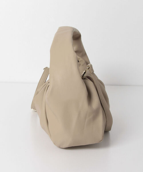 AULENTTI オウレンティ　ワンハンドルバッグ ベージュ AULENTTI（オウレンティ）の「【AULENTTI/オーレンティ】ソフト